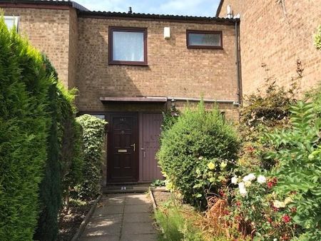 3 bedroom terraced house to rent - Photo 5