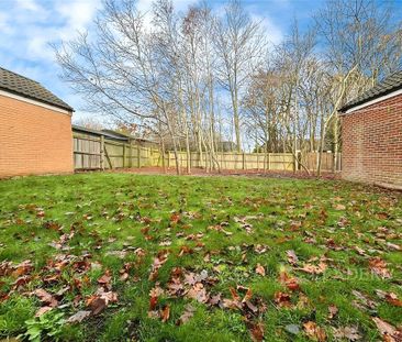 4 bedroom detached house to rent - Photo 6