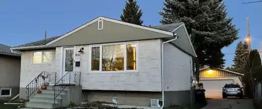 2 Bedroom Main Floor Apartment | 9151 155 Street NW, Edmonton - Photo 1