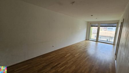 Zwei Zimmer Genossenschaftswohnung mit Balkon - Photo 2