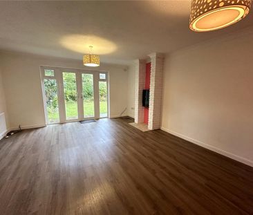2 bedroom terraced house to rent - Photo 3