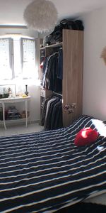 AIX LA DURANNE GRAND T2 AVEC PARKING, - Photo 3