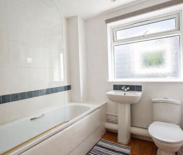 Bicknor Road, Maidstone - Photo 5