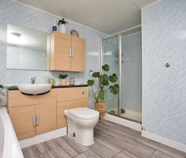 5 bedroom terraced house to rent - Photo 3