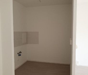 Gemütliche 2,5-Raum-Wohnung mit Balkon! - Foto 4