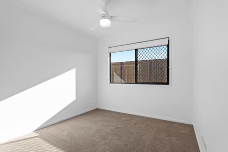 2/7 Ena Street - Photo 2