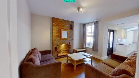 6 bedroom end of terrace house to rent - Photo 4