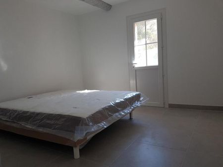 Appartement r�nov� Calas - 3 pi�ce(s) - 58.12 m2, - Photo 4