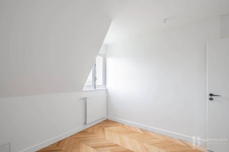 Stunning 4-Bedroom Apartment in Paris 7ème - Photo 3