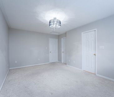 For Lease - 5195 Angel Stone Drive, Mississauga, Ontario - Photo 4