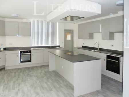 Dunirk House, Newcastle; ST5 - Photo 3