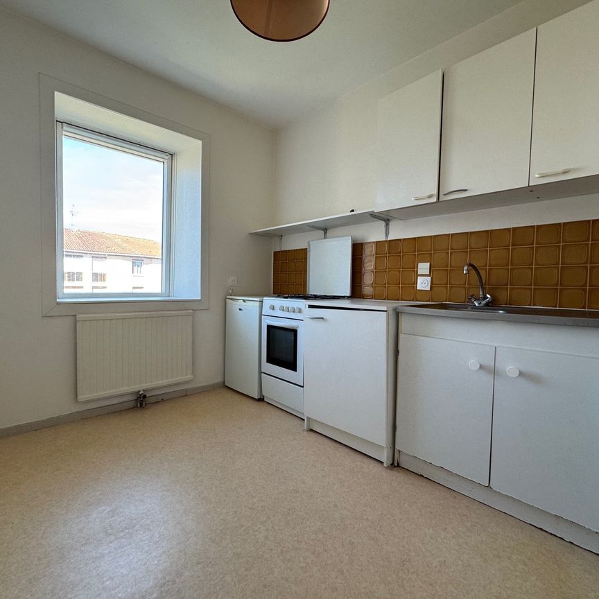 Location Appartement 1 pièce 32m² LIMOGES 87000 - Photo 1