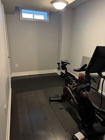 For Lease - 44 Juneau Street, Vaughan, Ontario - Photo 2