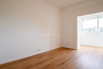 Apartamento T3 em Lisboa