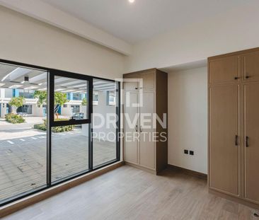 Single Row | Brand New | Vastu | Open View - Photo 4