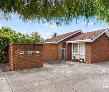 1/212 Pascoe Vale Road, Essendon, Vic 3040 - Photo 2