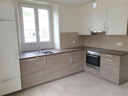 Bel appartement de 3 pièces au 1er étage avec balcon - Photo 5