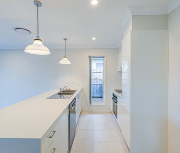 Brand New Family Home in a Prime Location - Photo 6