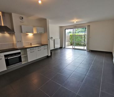 APPARTEMENT AVEC JARDIN+PARKING - Photo 2