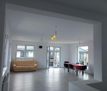 Casa de inchiriat ideala pentru cazarea muncitorilor - Fotografie 5