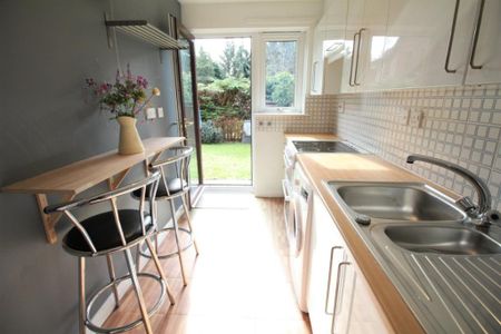 1 bedroom terraced house to rent - Photo 2