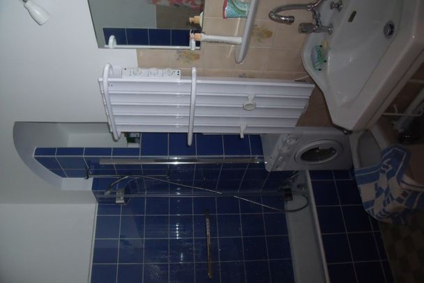 GRAND TROIS PIECES EN LOCATION MEUBLE - MENTON QUARTIER RIVI - Photo 1