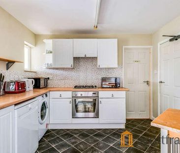 Eastfield Road, Witney, OX28 - Photo 1