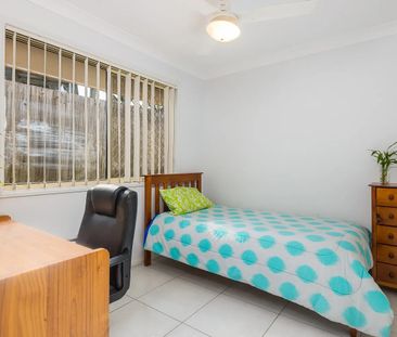 10 Hampshire Close, Heritage Park QLD 4118 - House For Rent | Domain - Photo 3