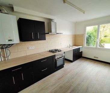 Location Maison 4 pièces 82m² AIRE SUR L ADOUR 40800 - Photo 3