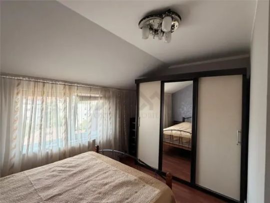 Apartament 3 camere, centrala proprie, zona Sagului - Photo 1
