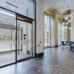 70 Princess Street #1812 - Photo 2