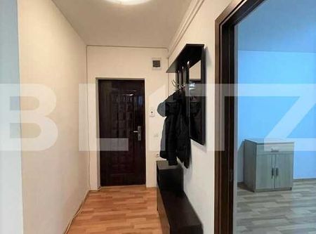 Apartament 3 camere, 78 mp, parcare, pet friendly, zona Vivo - Photo 4