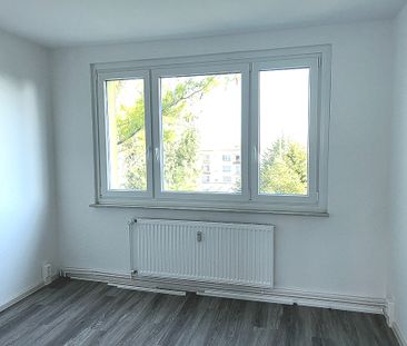 3 Zimmer, Bad, Küche.. mit Einbauküche! - Photo 4