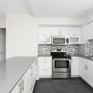 3 CH - 2 SDB - Montréal - $2,595 /mo - Photo 2