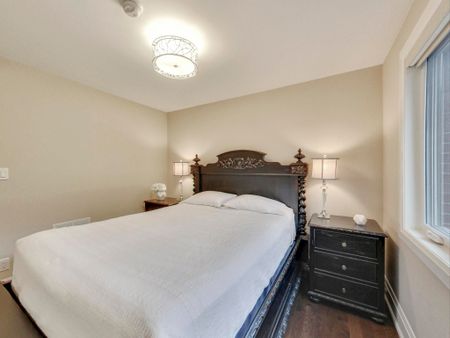 For Lease - 728 Vaughan Road Unit# Apt #2, Toronto, Ontario - Photo 4