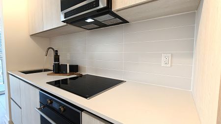 For Lease - 120 Broadway Avenue Unit# 1013, Toronto, Ontario - Photo 5