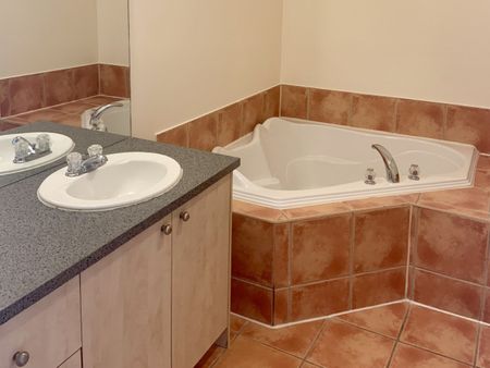 16669 Boul. de Pierrefonds, apt. 301 - Photo 4