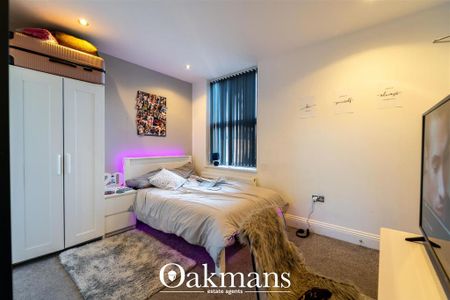 6 bedroom house to rent - Photo 2