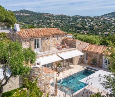 LES ISSAMBRES - VILLA DE CHARME - VUE MER - Photo 2