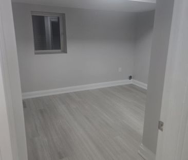 For Lease - 7 Avanti Crescent Unit# Basement, Hamilton, Ontario - Photo 5