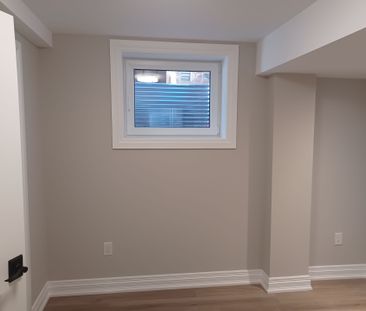 For Lease - 22 Deer Pass Road Unit# UNIT 2, East Gwillimbury, Ontario - Photo 4