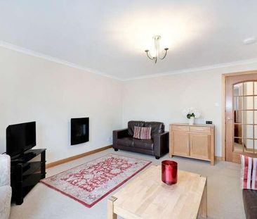 Kirklea Gardens, Cults, Aberdeen, AB15 - Photo 2