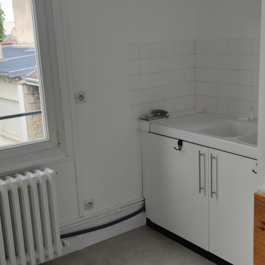 Location Appartement 3 pièces 52m² REIMS 51100 - Photo 1