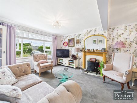 3 bedroom terraced house to rent - Photo 2