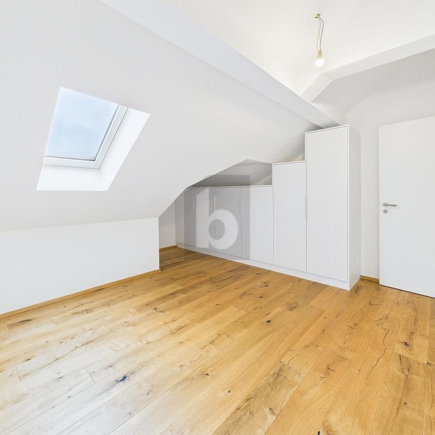 NEUBAU MIT KLEIDERSCHRÄNKEN IN JEDEN ZIMMER - Foto 1