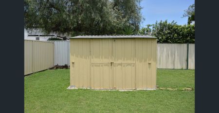 3 Bedroom Cottage - Photo 5