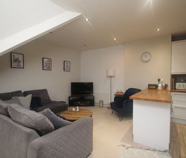 2 bedroom apartment to rent - Photo 4