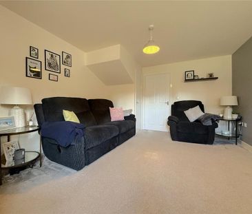 3 bedroom semi-detached house to rent - Photo 4
