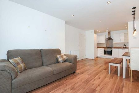 1 bedroom flat to rent - Photo 3