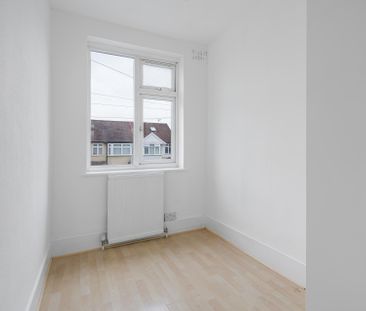 Nursery Close - Photo 3